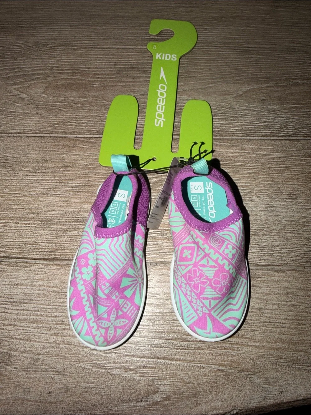 Speedo Kids Pink & Mint Patterned Slip-On Swim Shoes